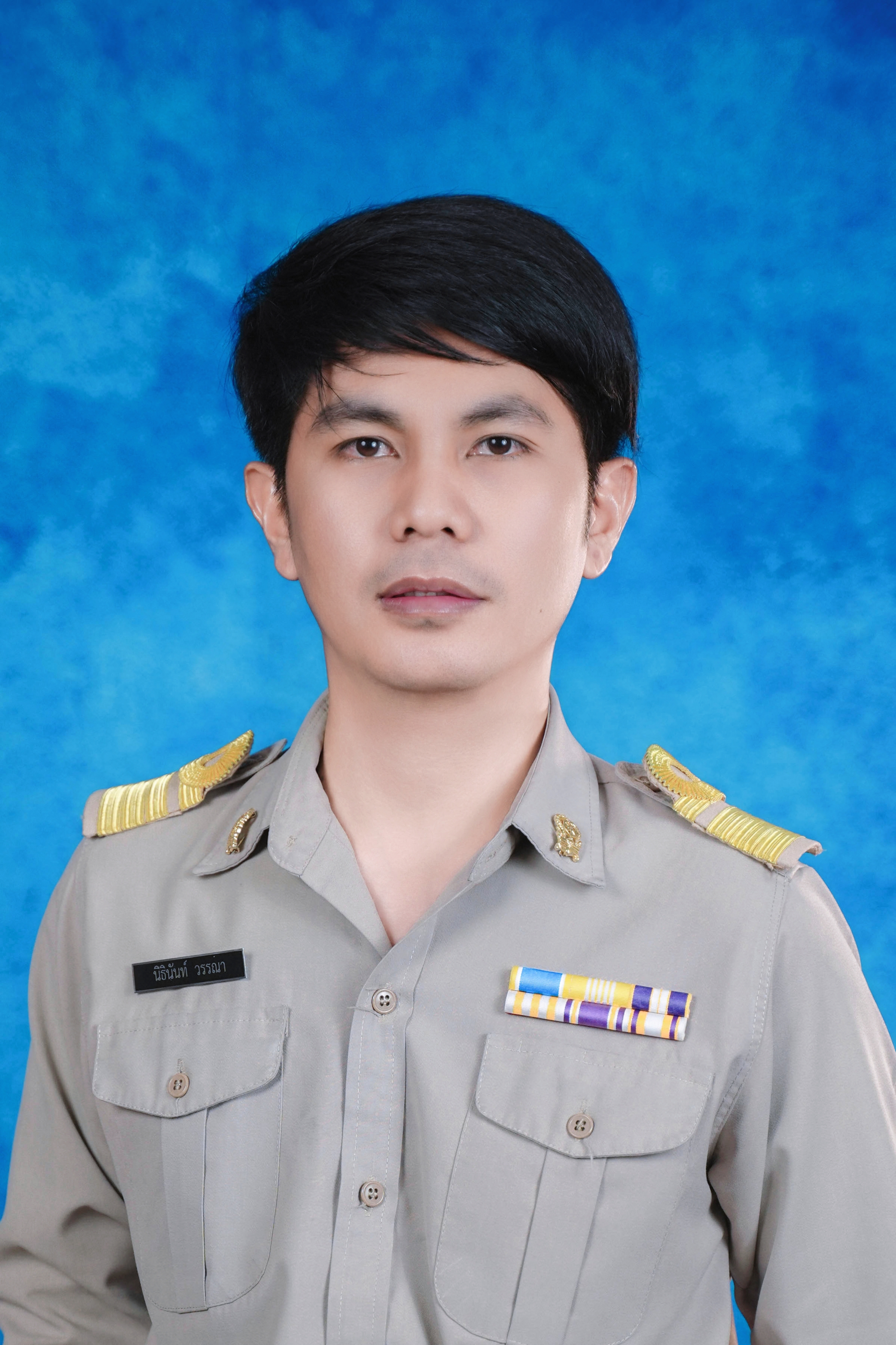 นายนิธินันท์ วรรณา