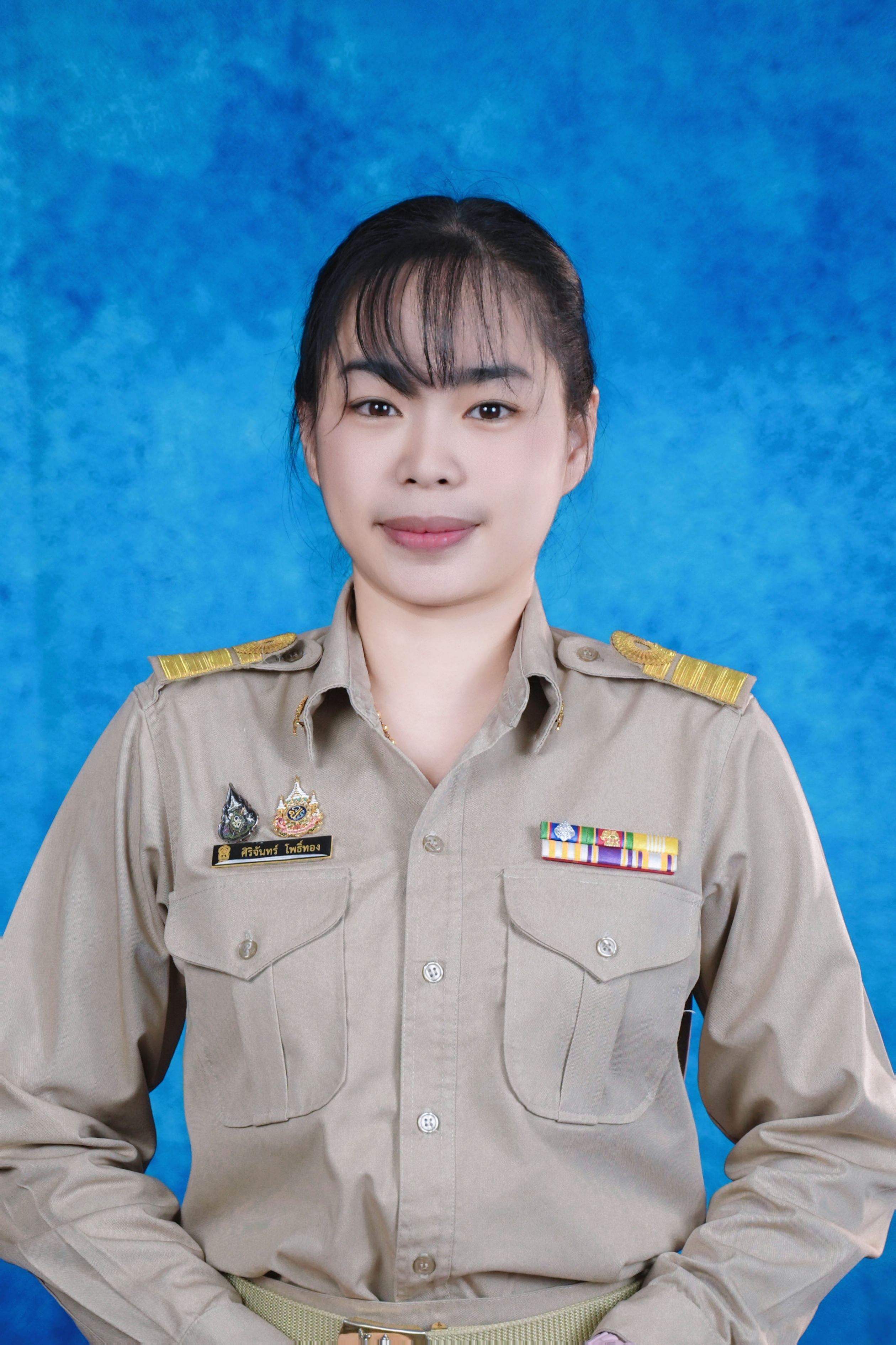 นางสาวศิริจันทร์ โพธิ์ทอง